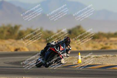 media/Dec-09-2023-SoCal Trackdays (Sat) [[76a8ac2686]]/Turn 15 Set 1 (230pm)/